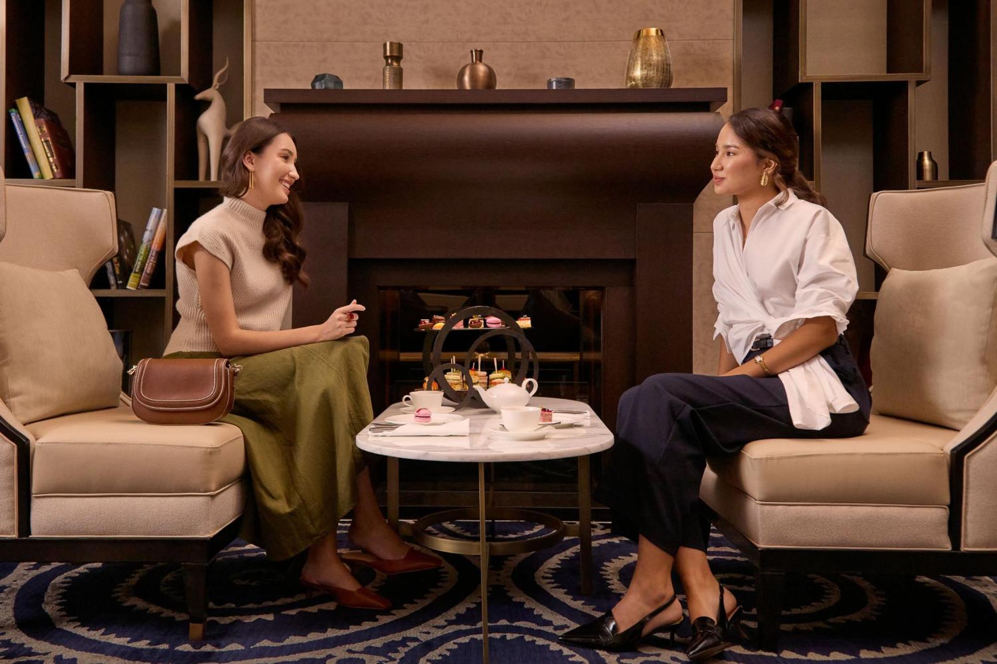 The St. Regis Astana Ξενοδοχείο Εξωτερικό φωτογραφία The Lounge at KLIA